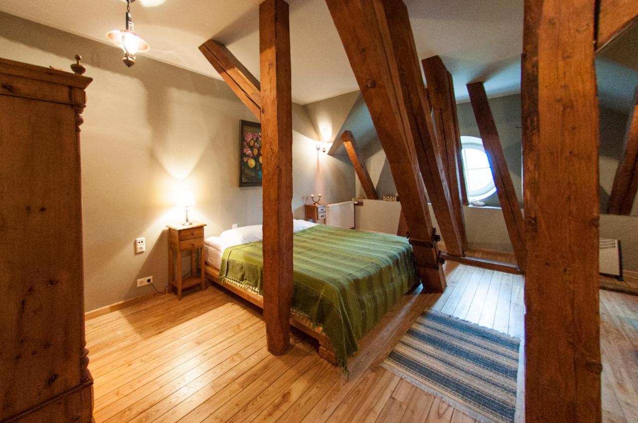 Отель Malpils Manor Экстерьер фото